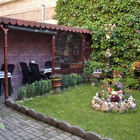 Апартаменты Casa Mara Тулча Экстерьер фото